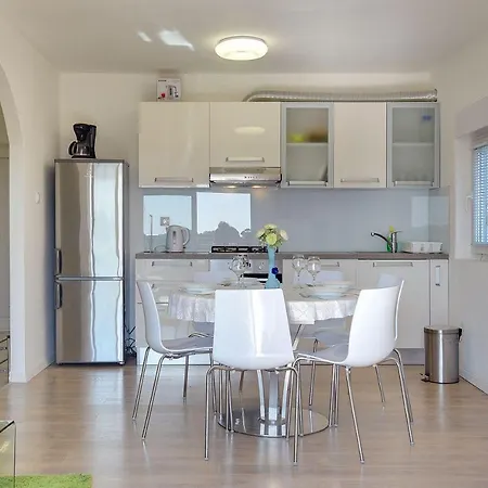 Apartment 590 Meter Zum Mit Meerblick