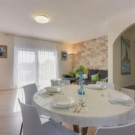 590 Meter Zum Mit Meerblick Apartment *